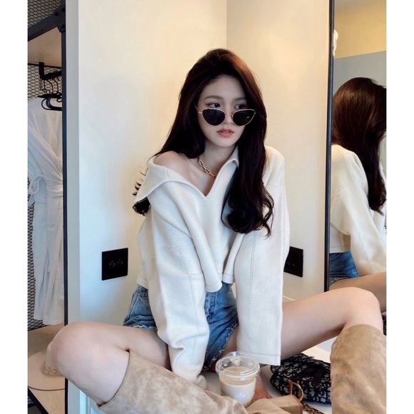 Chennchenn cropped sweatshirt polo top - Picture 4 of 4